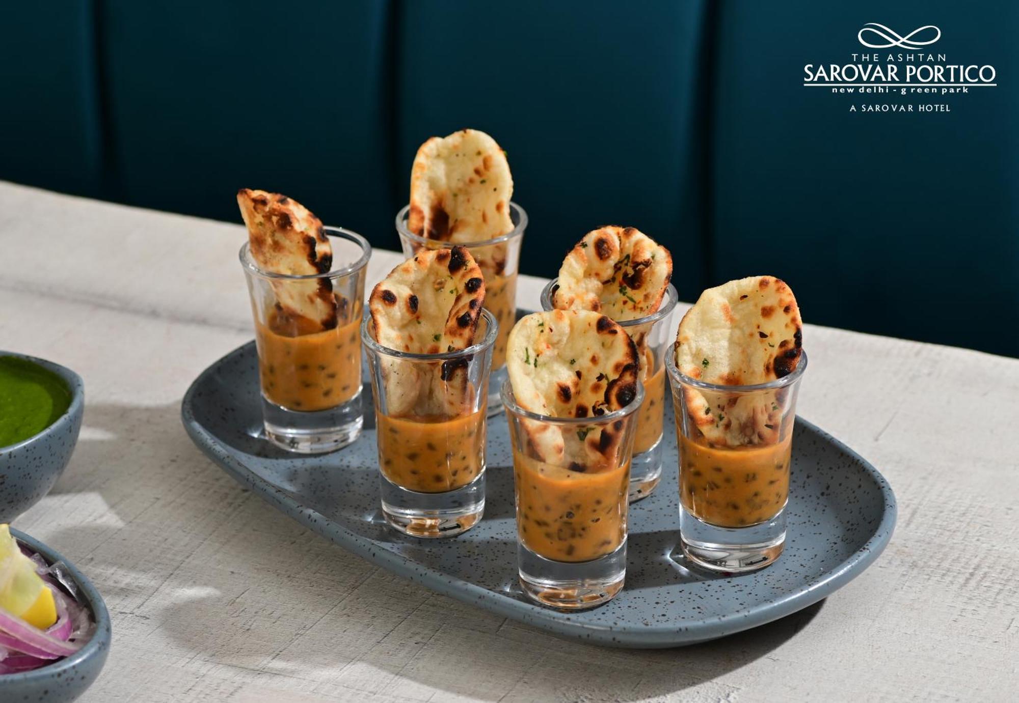 The Ashtan Sarovar Portico New Delhi Eksteriør billede